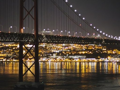 Obras de pavimentação condicionam trânsito noturno na Ponte 25 de Abril até novembro