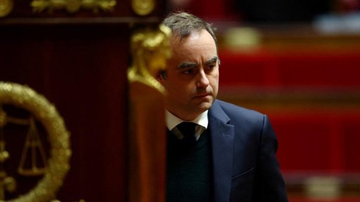 La suspension de la réforme des retraites, une concession à haut risque