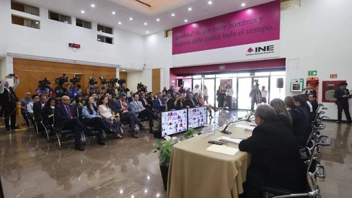 Gobierno inicia consultas para una reforma electoral enfocada en la austeridad