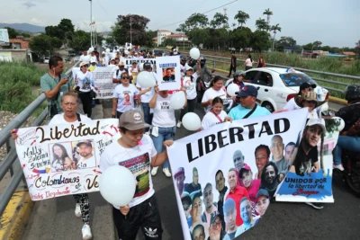 Familiares exigen la liberación de colombianos detenidos en Venezuela