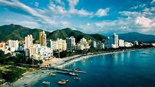 Comunidad internacional reacciona con preocupación y críticas a la ofensiva militar de EE.
UU.