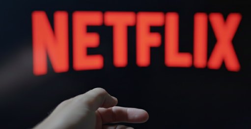 Netflix Adquiere Warner Bros.
y HBO Max en una Operación Histórica de US$83.000 Millones