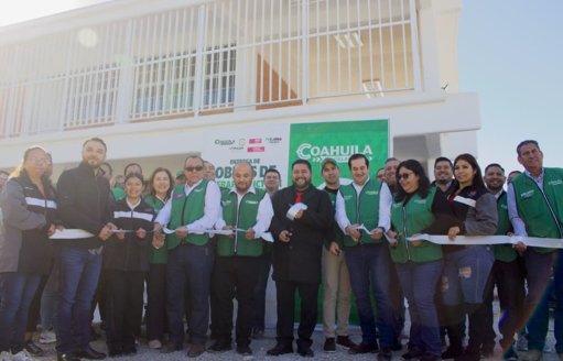 Entregan nueva aula didáctica en secundaria de Piedras Negras con inversión de 2.2 mdp