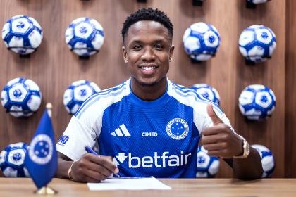 El colombiano Luis Sinisterra es nuevo jugador del Cruzeiro de Brasil