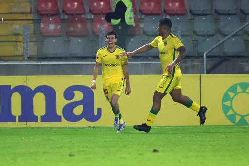 Extremo Costinha deixa Paços de Ferreira e ruma ao Petro de Luanda