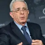 Uribe Propone Limitar a Cinco Años las Condenas de la JEP a Militares