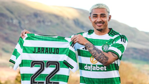 Julián Araujo ficha por el Celtic de Escocia en busca de minutos para el Mundial 2026