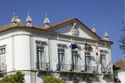 Programa “Faro Somos Todos” Aprovado para Continuar a Apoiar Famílias e Comércio Local