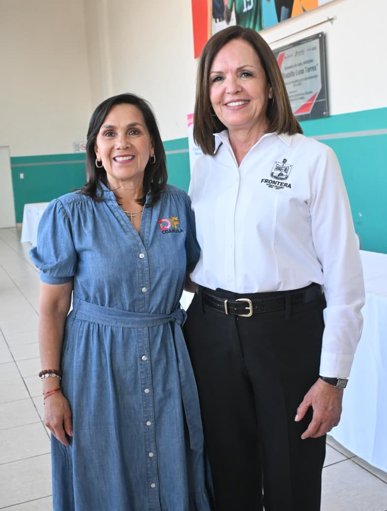 DIF Coahuila entrega aparatos ortopédicos en la Región Centro