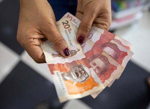 Aumento del salario mínimo para 2026 genera fractura entre Gobierno y gremios