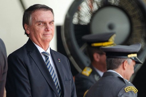 Brésil : l'ex-président Jair Bolsonaro placé en détention provisoire