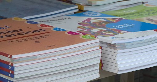 Atrasos no Pagamento dos Manuais Escolares Gratuitos Ameaçam Sobrevivência de Livrarias