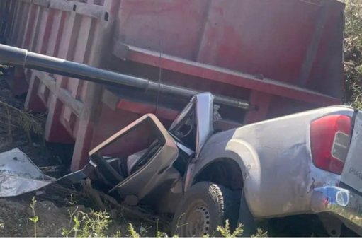 Mueren un niño y dos adultos en accidente en Tepexi; acusan a edil de encubrir al chofer responsable