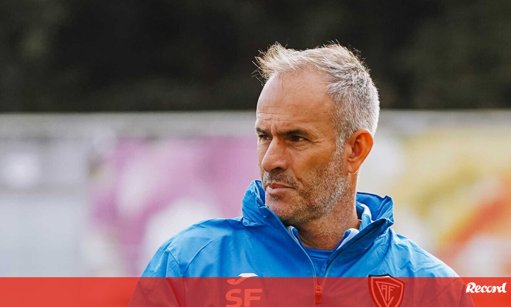 Académico de Viseu em Série Vitoriosa e com Ambições de Subida