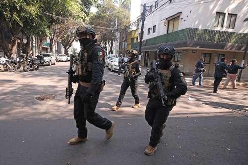 Operativo antiextorsión en la alcaldía Cuauhtémoc desata balacera; hay 6 detenidos y un policía herido