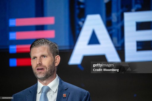 La Caída Cripto Impacta la Fortuna de la Familia Trump en Mil Millones de Dólares