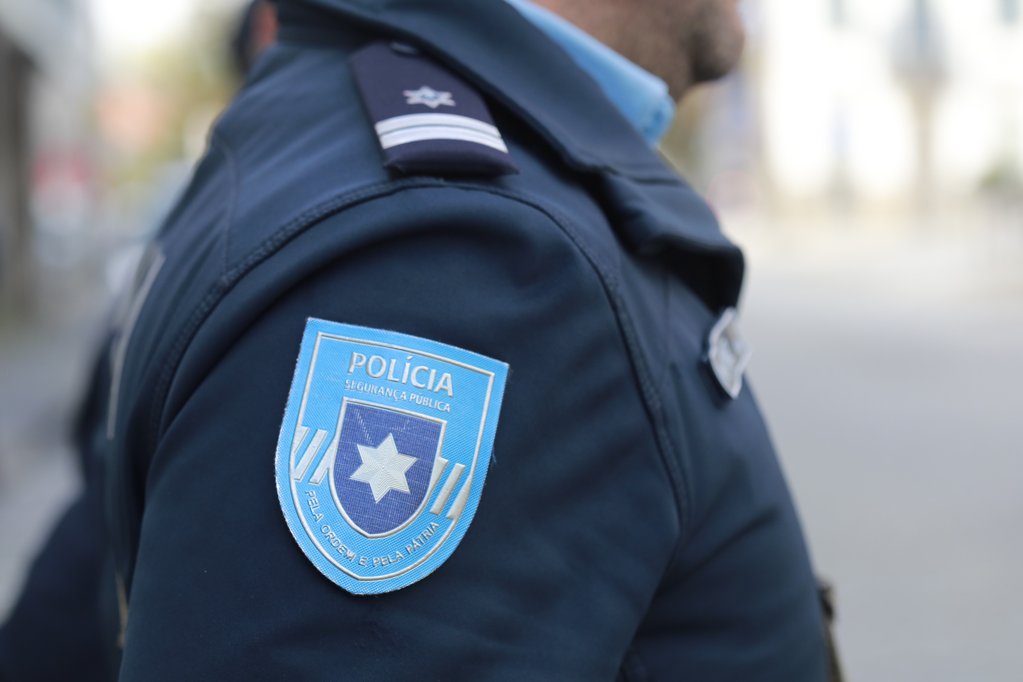 Morte invulgar no Porto: Homem morre asfixiado pela companheira