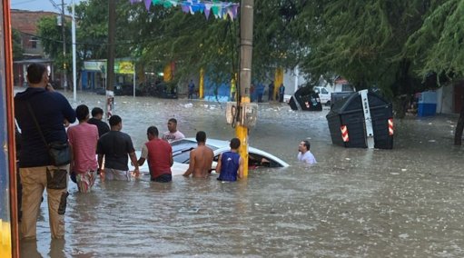 Santa Marta en emergencia por lluvias torrenciales que dejan víctimas y graves inundaciones