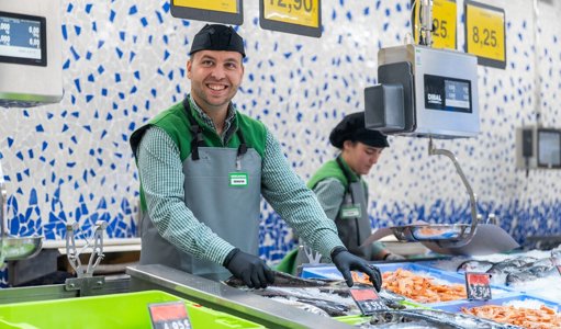 Mercadona investe 380 milhões de euros para dar mais uma semana de férias e um salário extra aos seus 110 mil trabalhadores