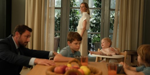 Thriller Psicológico "Little Disasters" Estreia na HBO Max com Trama sobre Maternidade e Suspeita