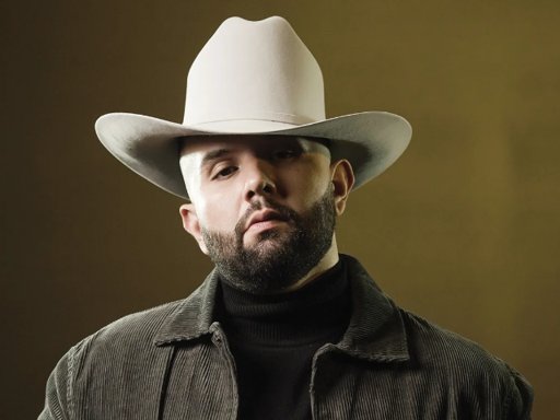 Carín León Anuncia Álbum de Música Country para 2026