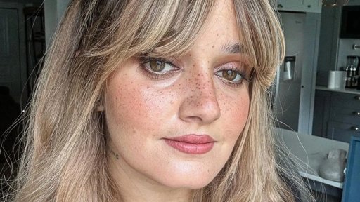 Carolina Deslandes Anuncia Nascimento do Quarto Filho com Vídeo Emotivo