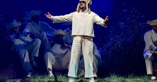 Bad Bunny Processado em Um Milhão por Uso de 'La Casita' Icónica