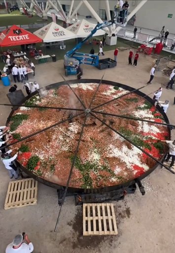 Torreón Rompe Récords Guinness con Monumental Discada y Consolida Espíritu Comunitario