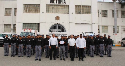 CEDES Victoria rinde homenaje a custodio por 34 años de servicio ininterrumpido