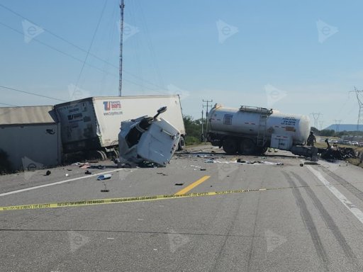 Fatal accidente en la carretera Zaragoza-Victoria deja al menos cuatro muertos, incluyendo menores
