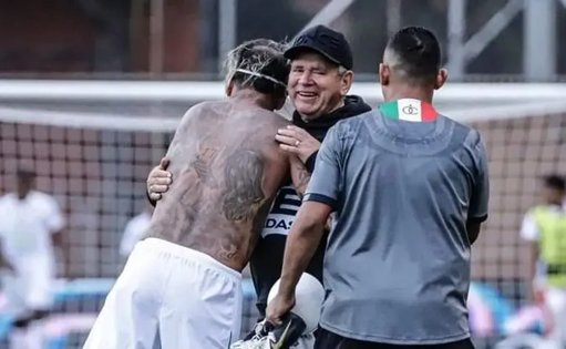 Dayro Moreno regresa a la Selección y establece un récord histórico