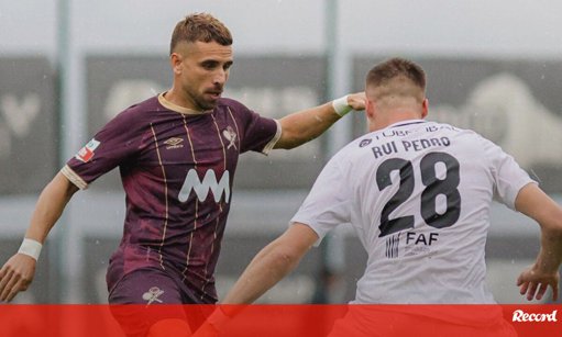 Leixões Consegue Reviravolta no Prolongamento para Avançar na Taça
