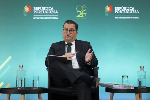 Governo reduz IVA na construção mas impacto significativo só a partir de 2027
