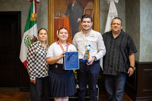 Joven de Matamoros Conquista el Mundo con su Voz: Vania Ocejo Gana Concurso Internacional de Oratoria