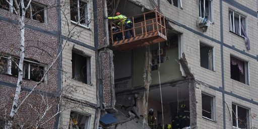 Frappes russes massives sur les infrastructures énergétiques ukrainiennes