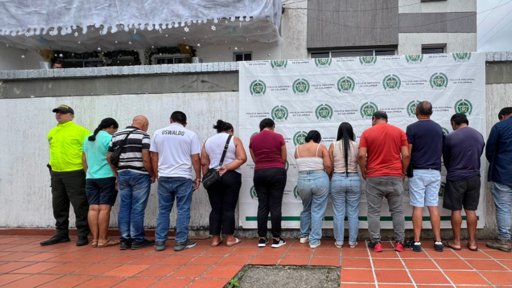 Desarticulan red de tráfico de madera 'Puerto Hong Kong' con implicación de funcionarias de Corpoamazonía