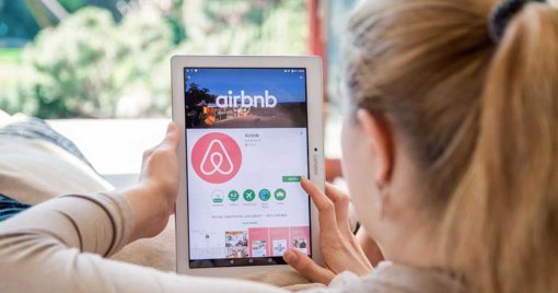 Candidat à Paris, Pierre-Yves Bournazel propose de limiter les locations Airbnb à 30 nuitées par an
