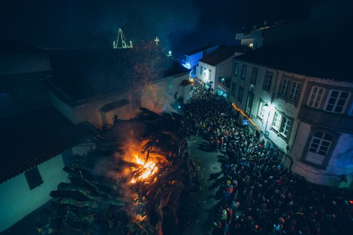 Penamacor Prepara o Maior Madeiro do País com Abertura de Inscrições para o Evento de Natal