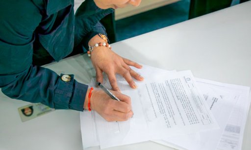 Se inicia la carrera presidencial para 2026 con un número récord de aspirantes por firmas