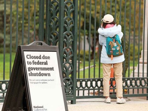 Cierre de Gobierno Desencadena Despidos Masivos y Batalla Judicial