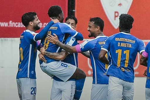 Feirense vence Penafiel por 2-1 e interrompe série de três derrotas consecutivas