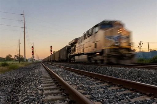 ICA Gana Contrato Clave para Construir Tramo del Tren de Pasajeros en Monterrey