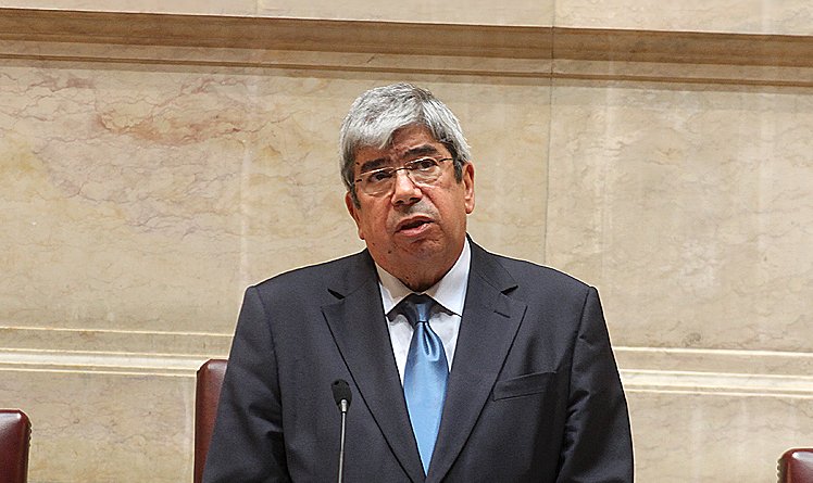 Ferro Rodrigues apela a candidatura de esquerda para as eleições presidenciais