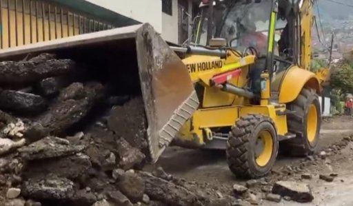 Alcaldía de Medellín reporta intervención de más de 52 km de malla vial y 16.785 huecos