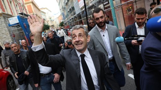 Menton : la candidature de Louis Sarkozy soutenue activement par son père Nicolas