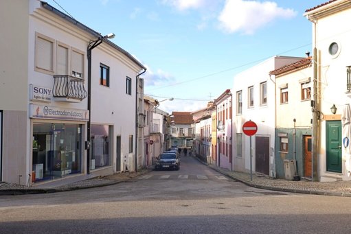 Mealhada Aprova Primeiros Apoios para Recuperação de Património Edificado