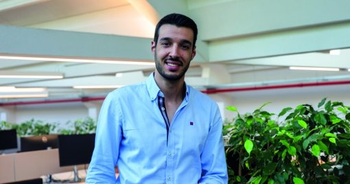 Inteligência Artificial Transforma Trabalho dos Professores Universitários