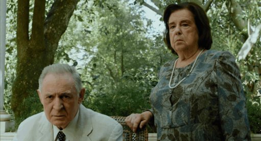 O Riso e a Faca: Cinema Português Premiado Explora o Neocolonialismo