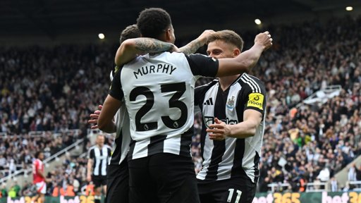 Adversários do Benfica na Champions reforçam-se no fecho do mercado