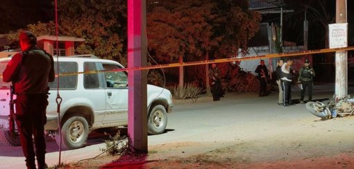 Muere mujer motociclista en choque frontal en Eldorado, Sinaloa